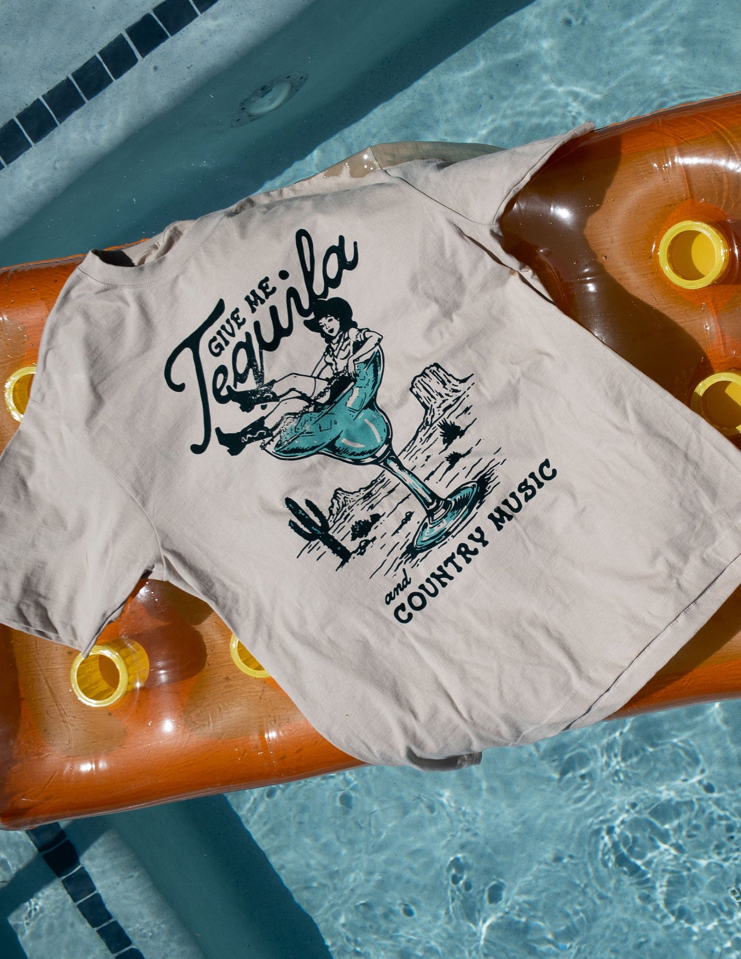 Cowboys + Cocktails Cowgirl on the Rocks T-Shirt - CREWS
