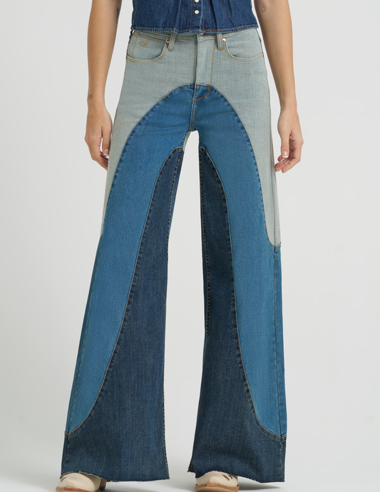 Wrangler x Lainey Wilson Groovy Wide Leg Jeans - PANTS