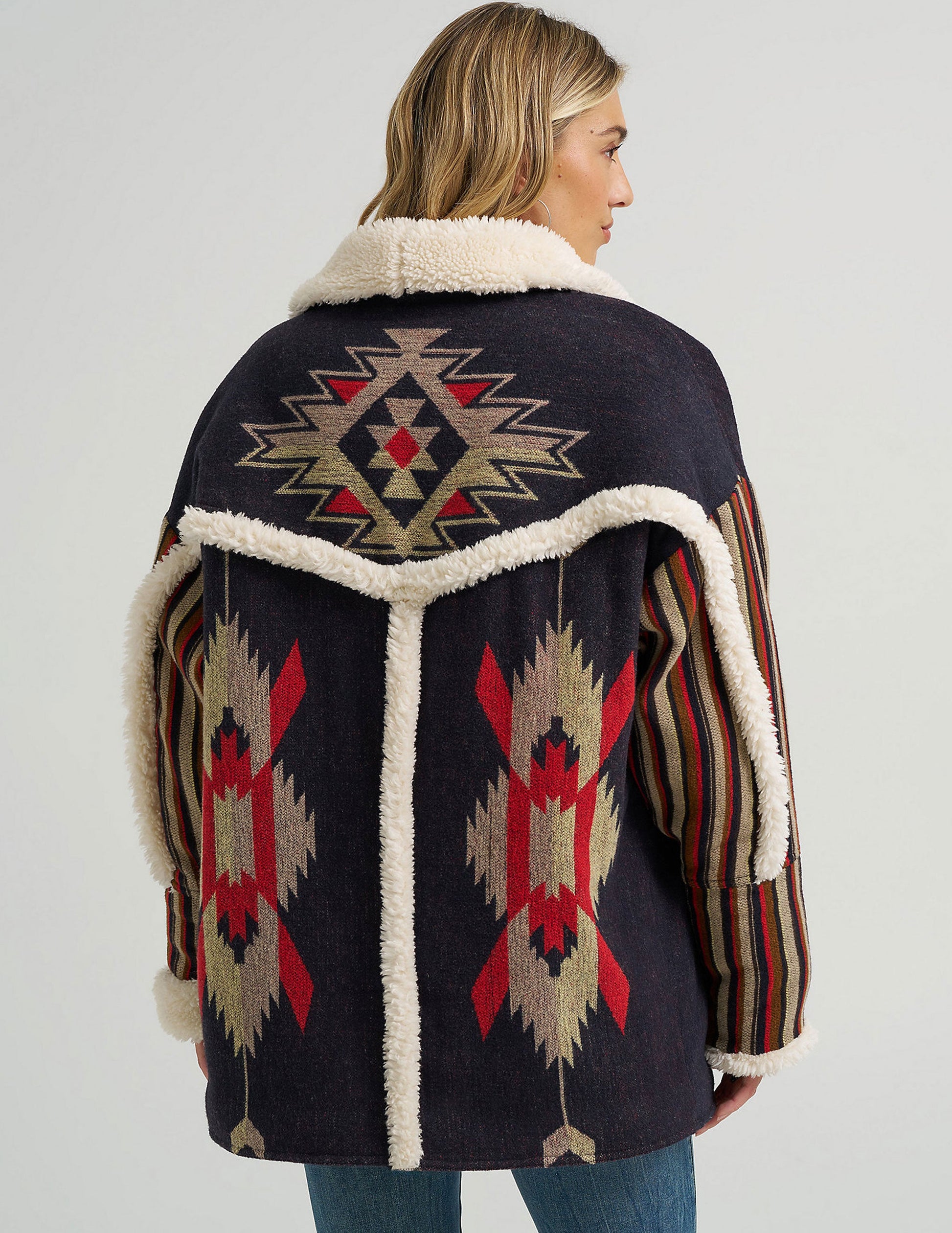 Lainey Wilson X Wrangler Womens Jacquard Coat - OUTERWEAR