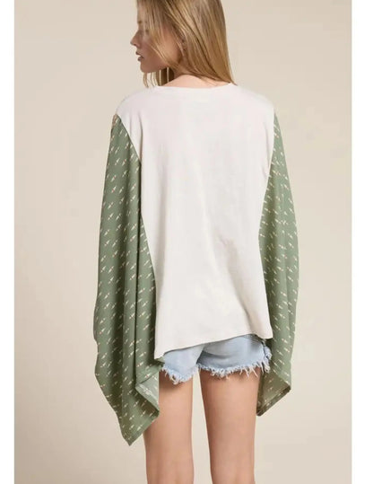 Ride Em’ Cowboys Kaftan Paisley Sleeve Top - CREWS