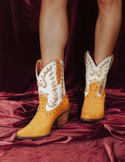 Rodeo Queen Calf Dingo Leather Boot - BOOTS